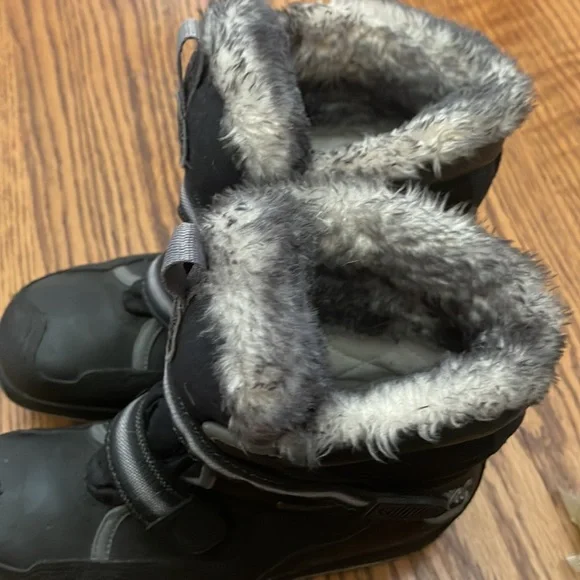 Womens timberland boots sz 7 - Picture 3 of 13